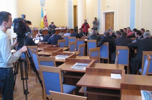 У партийних списках і численності депутатів розчиняється відповідальність за життя міста