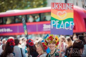 На Марш Вышиванок в Лондоне пришли сотни украинцев