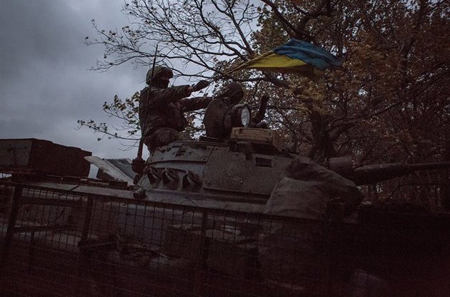 В зоне АТО ранены 10 украинских военных, без вести пропал пограничник