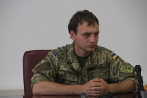 Звільнений український боєць розповів, як його змусили збрехати про 200 загиблих у Мар'їнці