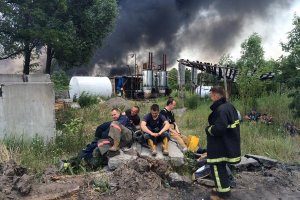 Причиною пожежі на нафтобазі під Києвом могло стати "кустарне" виробництво - експерт