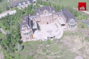 Губернатор Киевщины Шандра "помог" построить отцу дворец в Лесниках - СМИ