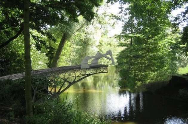 Міст планується побудувати в центрі міста