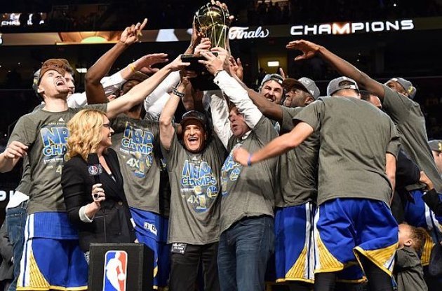 "Голден Стейт" - чемпион НБА