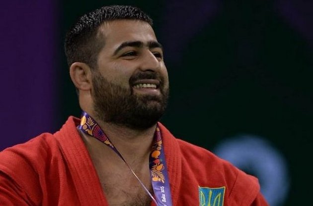 Тоноян став бронзовим призером