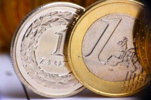 Население Польши все еще против введения евро