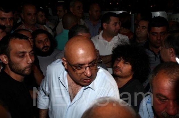 Протесты в Ереване продолжаются