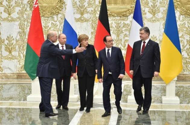 ЄС тисне на Україну Мінськими угодами