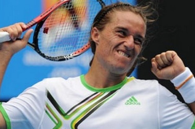 Долгополов продолжает выступать на турнире