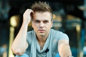 Співак Владислав Левицький загинув в автокатастрофі