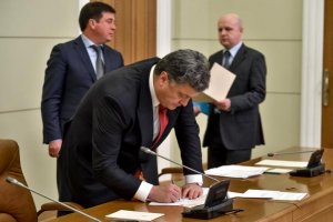 Порошенко подписал закон о защите "от насильственных исчезновений"