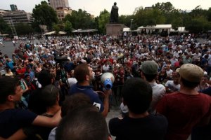 Протесты в Ереване: полиция отпустила задержанных протестантов