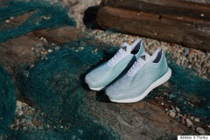 Adidas створила кросівки  зі сміття з дна океану