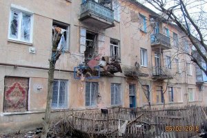 Украинские переселенцы слишком рано возвращаются в освобожденные города Донбасса – WSJ