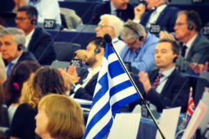 Ципрас просит Европу показать "свет в конце туннеля"