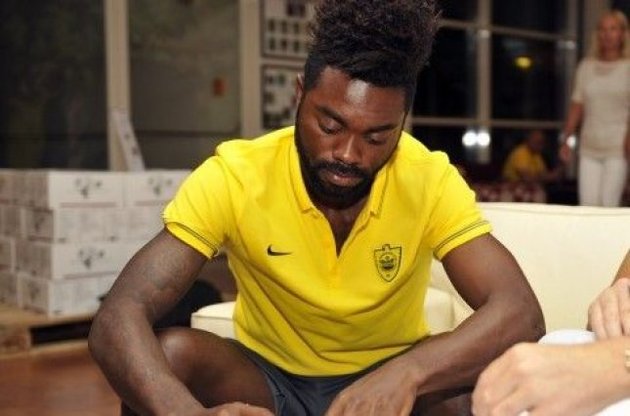 Аруна продолжит карьеру в &quot;Анжи&quot;