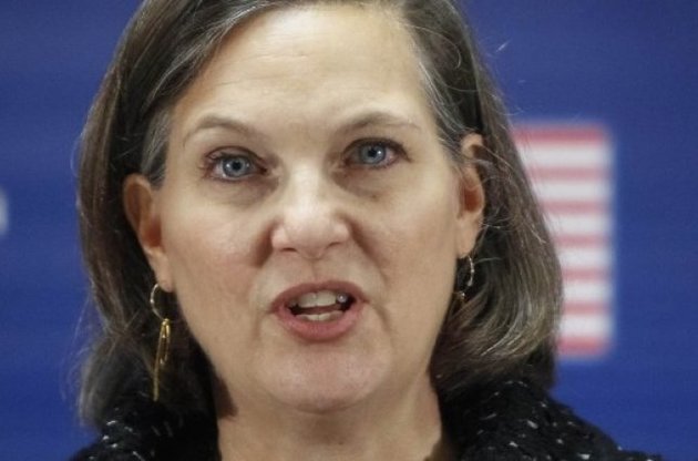 Нуланд отметила, что США никогда не занимаются такой торговлей одного на другое