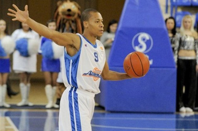 Рендл грав за "Азовмаш"