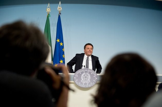 Ренци пытается помочь хрупкой экономике Италии