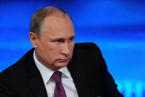 Путін закликав Порошенка узгодити з бойовиками особливий статус Донбасу