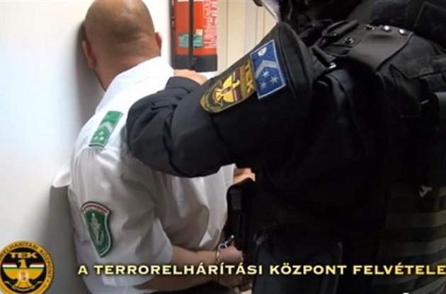 В Угорщині затримали 18 митників за допуск контрабанди з України