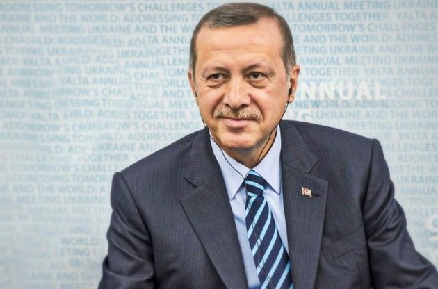 Президент Турции поддержал крымских татар в их "борьбе" и пожелал "победы"