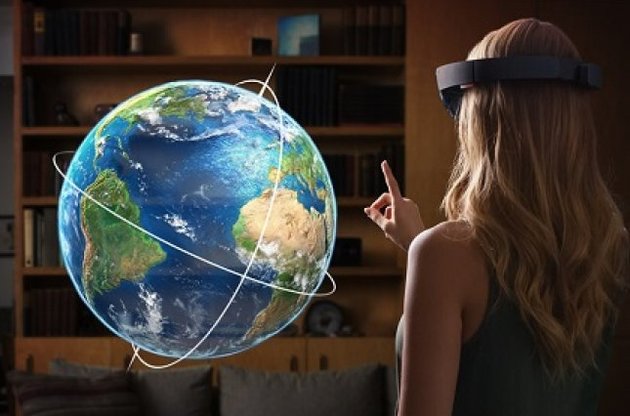 Hololens від Microsoft
