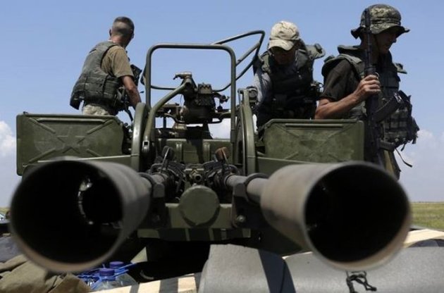Боевики совершили почти 100 обстрелов позиций сил АТО за прошедшие сутки