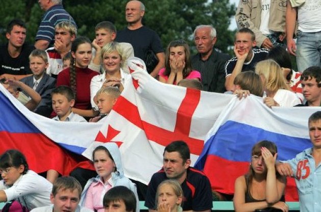 Американські офіційні особи кажуть, що розуміють балансування Грузії