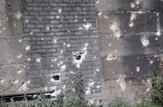 Бойовики обстрілюють мирні населені пункти