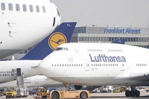 Lufthansa скасовує рейси в Росію через "складну ситуацію" - DW