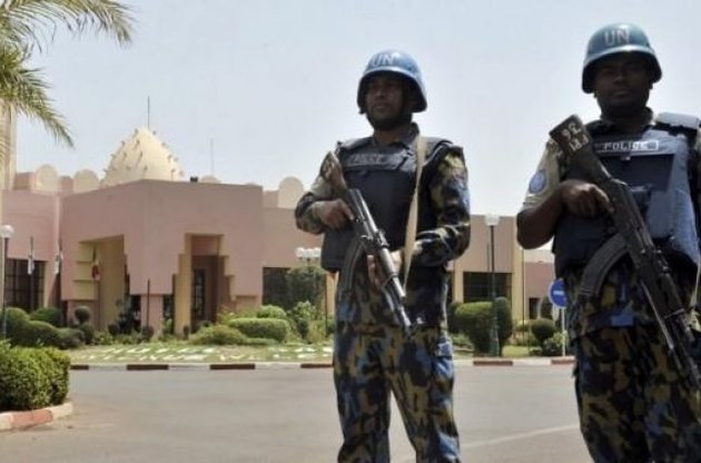 ООН заявляет о гибели  двух украинцев в захваченном отеле в Мали - СМИ