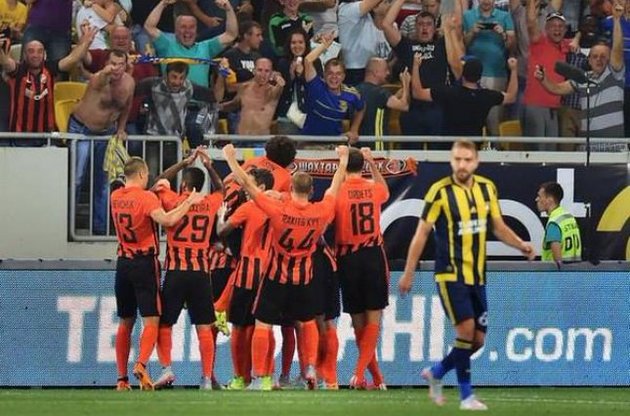 "Шахтер" уверенно переиграл "Фенербахче"