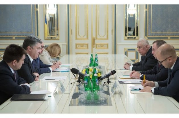 Порошенко обсудил с главой МИД Беларуси перспективы сотрудничества