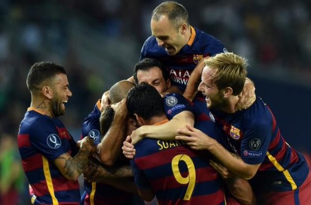 Коноплянка забил, но Суперкубок УЕФА в драматичном матче выиграла "Барселона"