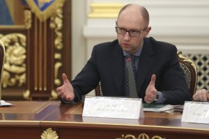 Яценюк направит на рассмотрение СНБО второй пакет санкций Украины против РФ