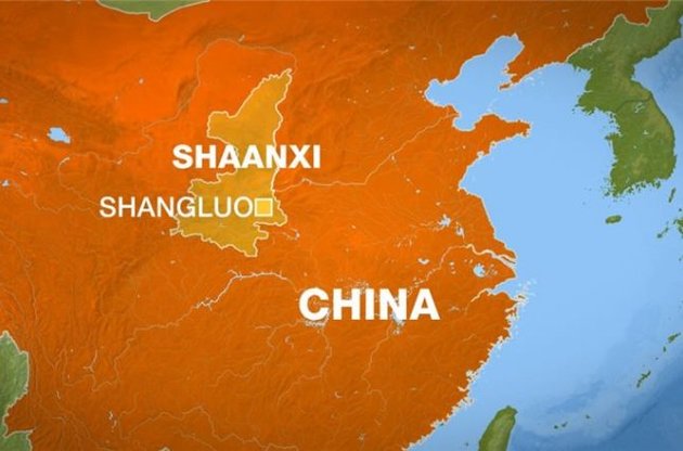 У Китаї після сходу зсуву близько 40 людей опинилися під завалами
