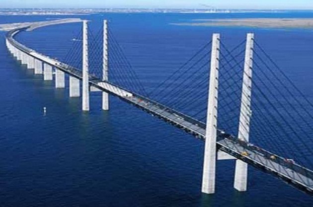 Путін хоче міст в Крим