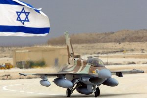 Ізраїль атакував військові пости в Сирії у відповідь на ракетні удари