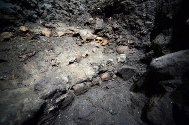 В Мехико обнаружена стена из человеческих черепов времен Империи ацтеков