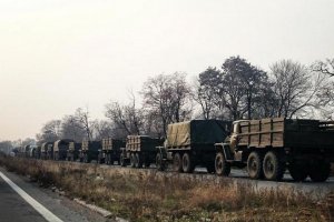 СМИ сообщили о въезде в Донбасс военной техники из России