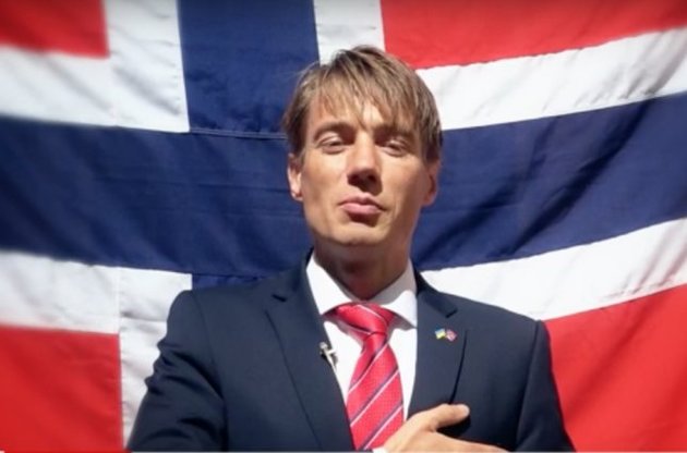 Посли з країн ЄС заспівали гімн України