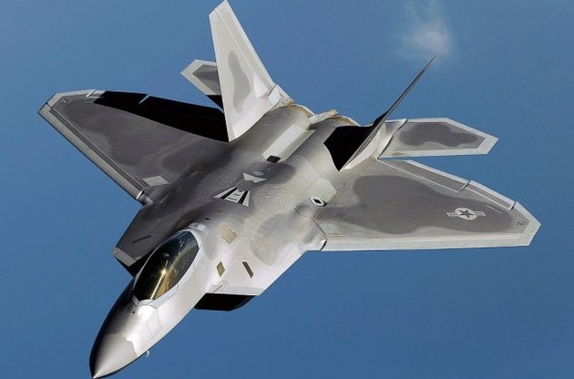 США направлять в Європу винищувачі F-22 на тлі російської агресії в Україні