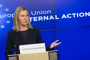 Могерини заявила об "исторических достижениях" в переговорах Сербии и Косово