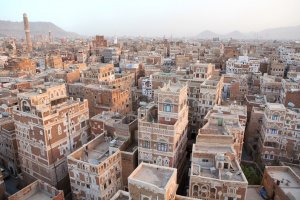 Саудовская Аравия выдвигает танки и БТРы в приграничную с Йеменом область