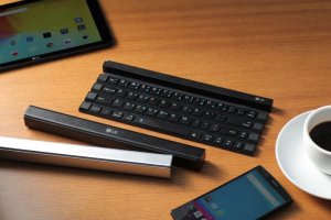 Новую клавиатуру для планшетов от LG можно свернуть в "трубочку"