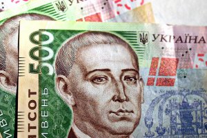 Боргові проблеми України ще не закінчилися - FT
