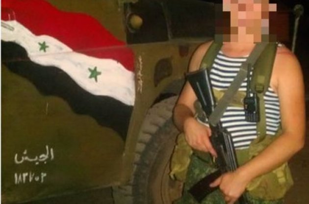Российские солдаты делают в Сирии неудобные для Кремля фото – Le Monde