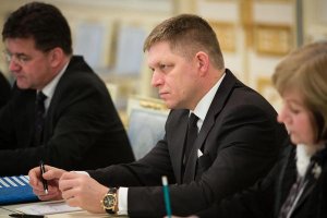 Прем'єр Словаччини виступив проти нового плану розподілу біженців