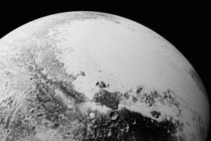 NASA опубликовало новые снимки Плутона